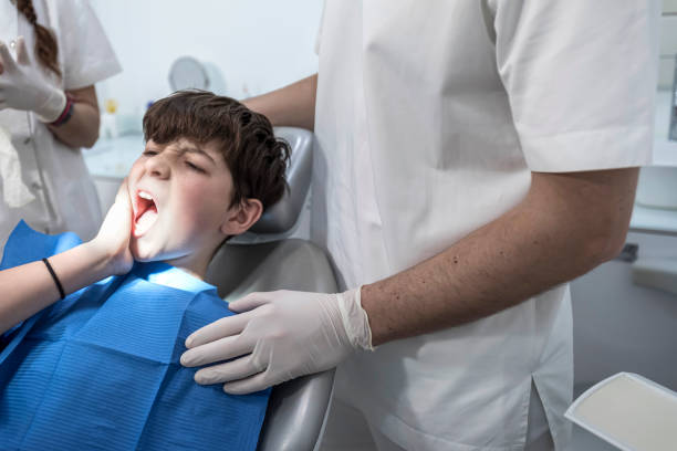 Best Dentist for Tooth Abscess  in Lakewood Park, FL